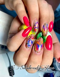 КОРРЕКЦИЯ НОГТЕЙ