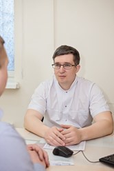 Низамутдинов Вадим Мунирович-врач уролог,  андролог. Специализируется на лечение простатитов и мужского бесплодия. Активно оперирует.