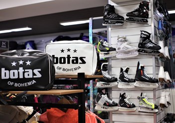 хороший выбор коньков чешской компании Botas в розничном спортивном магазине Sport Idea