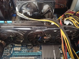 Произвели чистку от пыли, замену термопасты, продув системы охлаждения. Дополнительно поставили оперативную память и новый SSD.