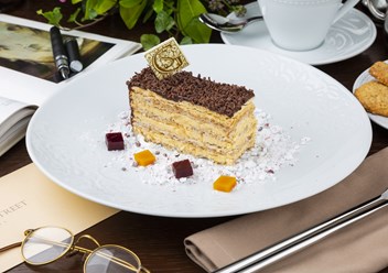 Фирменный десерт от кондитерской ресторана Garden Street