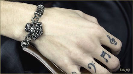 Мужские браслеты из кожи с ювелирными авторскими украшениями &quot;Молот Тора&quot;