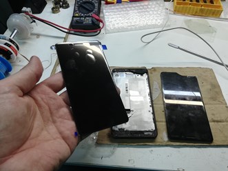 Замена дисплейных модулей в течении 1 дня