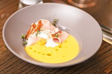 Фото компании  MOLON CAFE, кафе-ресторан 38