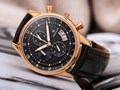 Золотые хронографы НИКА GENTLEMAN в классическом сочетании золотистого и черного.
За точность хода отвечает легендарный японский механизм.