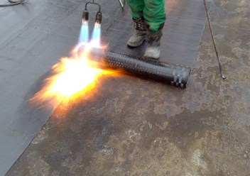 Ремонт крыши гаража в Мытищах. Ремонт плоской крыши гаража.