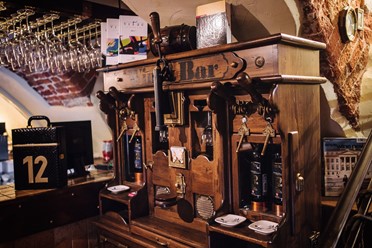 Фото компании  WINE & KITCHEN 6