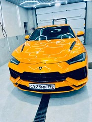 Оклейка машин в СПб, детейлинг стулия в Охта Парк