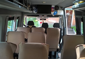 салон микроавтобуса мерседес 20 мест