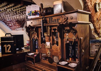 Фото компании  WINE & KITCHEN 6