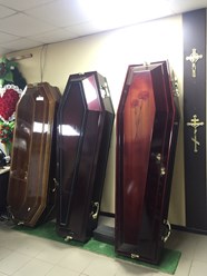 Полированные гробы