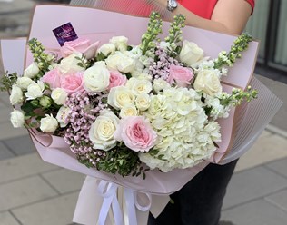 Фото компании ИП Flowers Rossa Цветы & Подарки 10