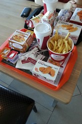 Фото компании  KFC, сеть ресторанов 9