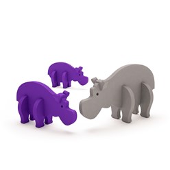 09-008 3D-фигурки в виде большого бегемота и двух маленьких бегемотиков, которые ребенок легко сможет собрать самостоятельно. Гибкие и мягкие детали фигурок без труда соединяются между собой