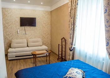 Фото компании  Гостиница "Аристократ" Красноярск 2
