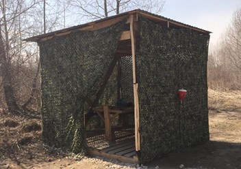 Беседка для отдыха на территории игровой площади