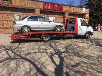 Доброго времени суток,
предоставляю услуги эвакуатора по Москве и Московской области 
- эвакуация любой сложности
- выгодные цены
- профессиональная погрузка и транспортировка
- круглосуточно, без вых