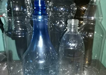 Пластиковые бутылки 0,5л, 1,0л, 1,5л, 2,0л, 5,0л прозрачные и коричневые