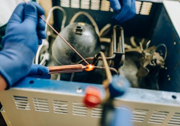 Ремонт холодильников