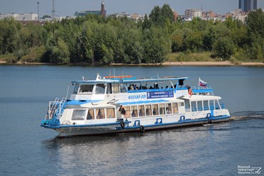 Речные прогулки на теплоходе "Москва-221"