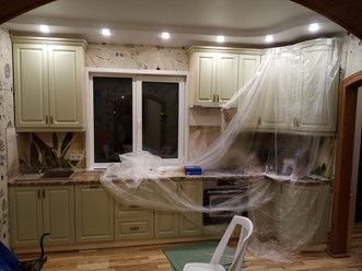 кухня шпаклевка, наклеивание обоев, арки, рабочая зона (под ключ)