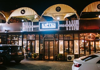 Фото компании  КЛЕТКА veranda-lounge 4