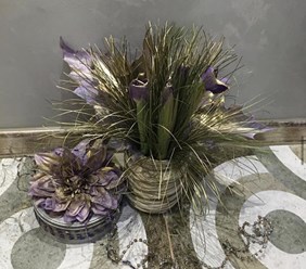 Цветы на заказ (букет)+ваза, поднос+открытка +упаковка подарка ручной работы
+79067340220