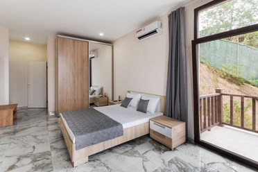 Гостевой дом Алушта номер Комфорт с выходом на балкон