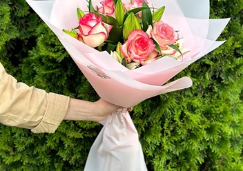 Фото компании ИП Цветы с доставкой Кибер Флора® в Краснодаре 2