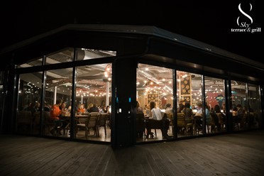Фото компании  Sky8 Terrace &amp; Grill, сеть баров и ресторанов 11