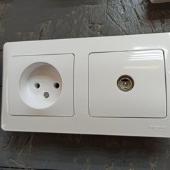 Розетка + рамка 2 поста + розетка ТВ белая Glossa ШнайдерЭлектрик