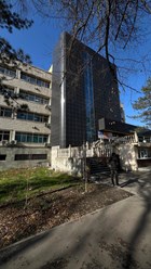 Вход в бизнес-центр