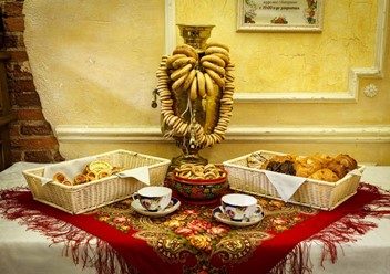 Фото компании  Штакеншнейдер, ресторан-гостиная 4