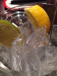 Фото компании  T.G.I. Friday`s, сеть ресторанов 23