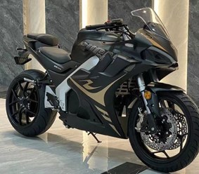 Агрессивный дизайн Panigale V4