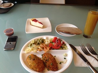 Фото компании  Эмираты, ресторан 13