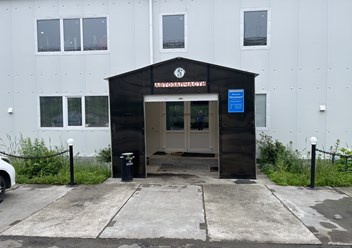 ВХОД В МАГАЗИН