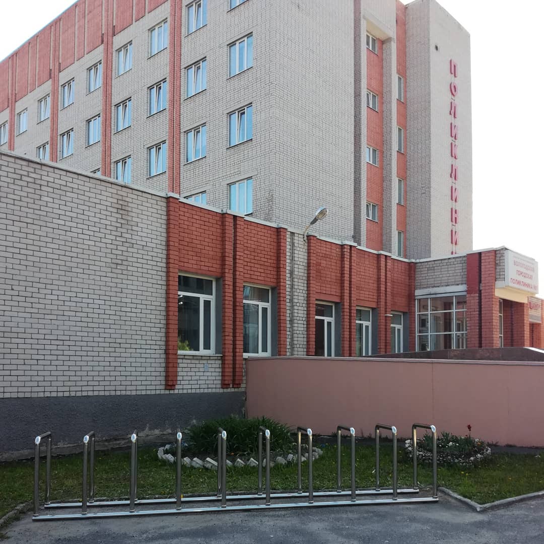 Велопарковка из нержавейки установлена в г. Вологда, ул. Мальцева, 45