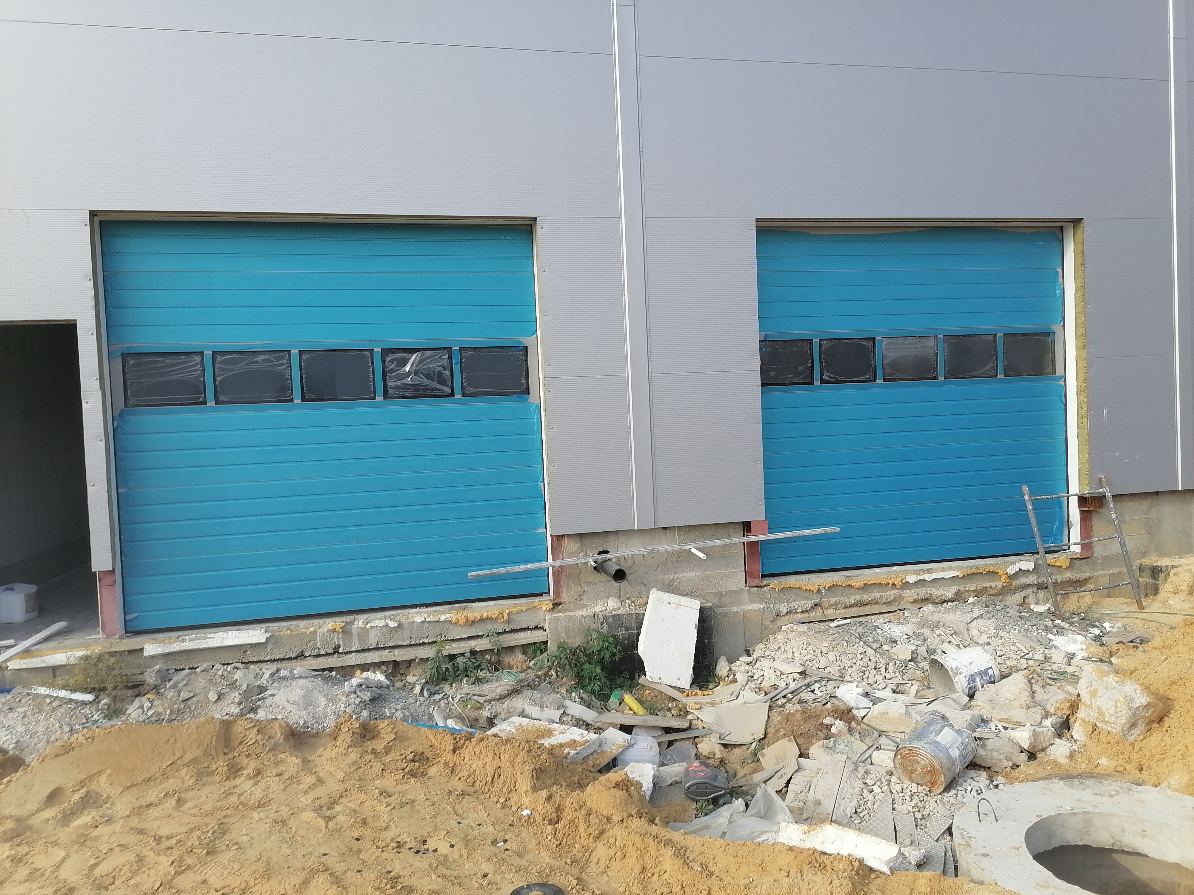 Ворота DoorHan с световой панелью.