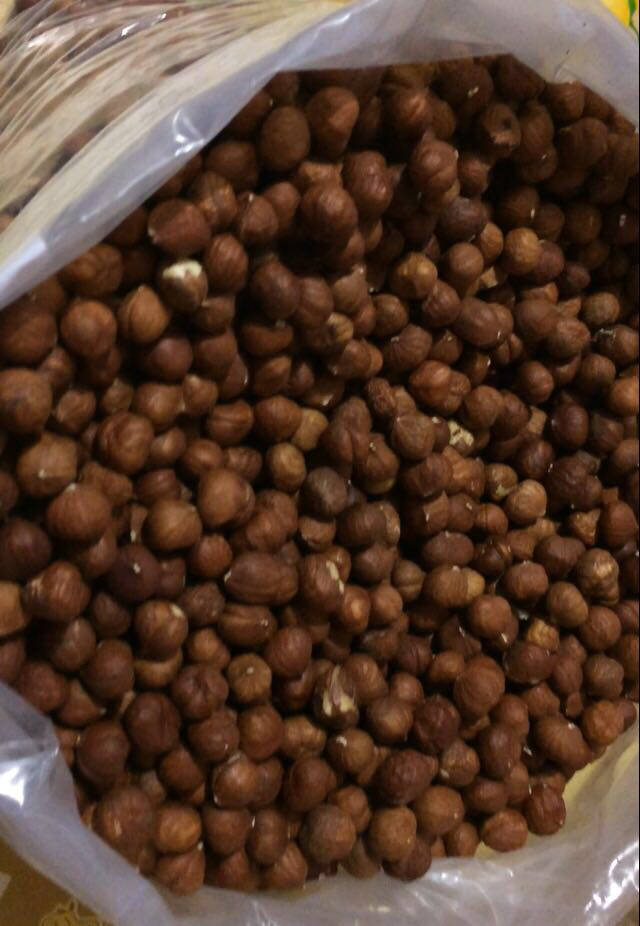 Фундук очищенный