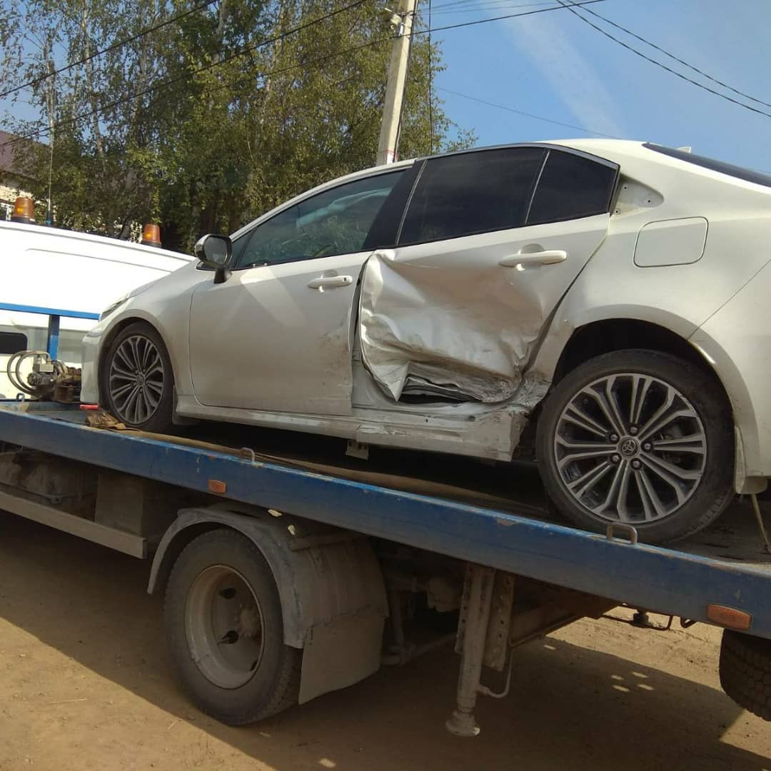 эвакуатор аварийного автомобиля