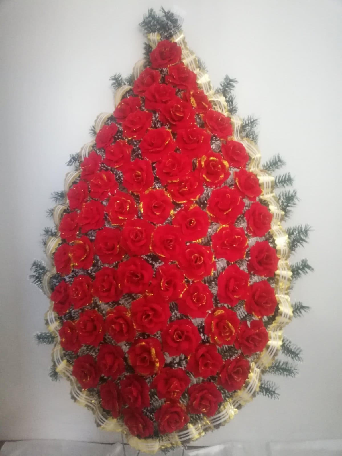 Ритуальные венки и корзины из искусственных цветов от 40 руб в Витебске. Гос. предприятие