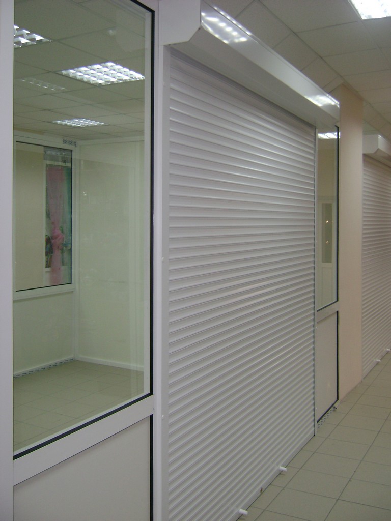 Рольставни на двери заказать в Омске, 89040792496