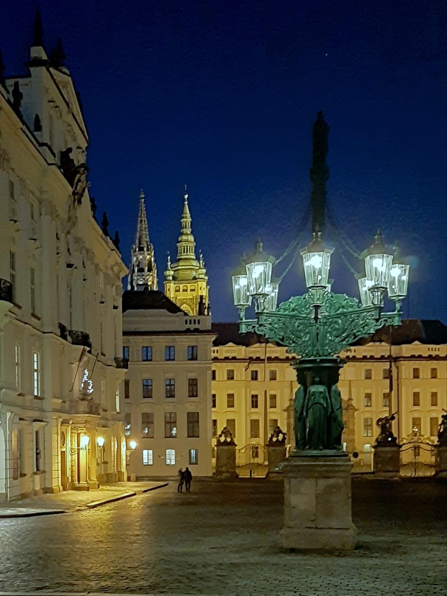 Прага. Первый газовый фонарь