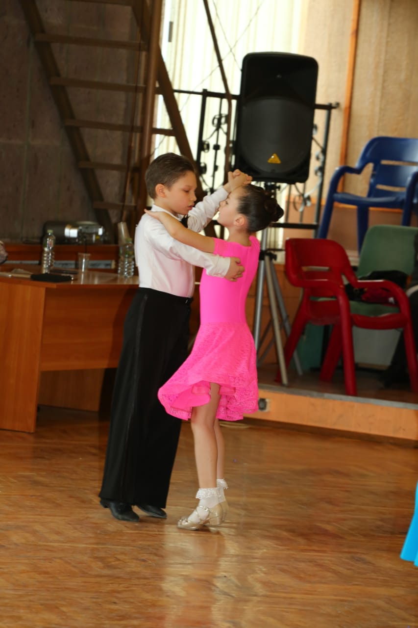 Танцы бабушкинская