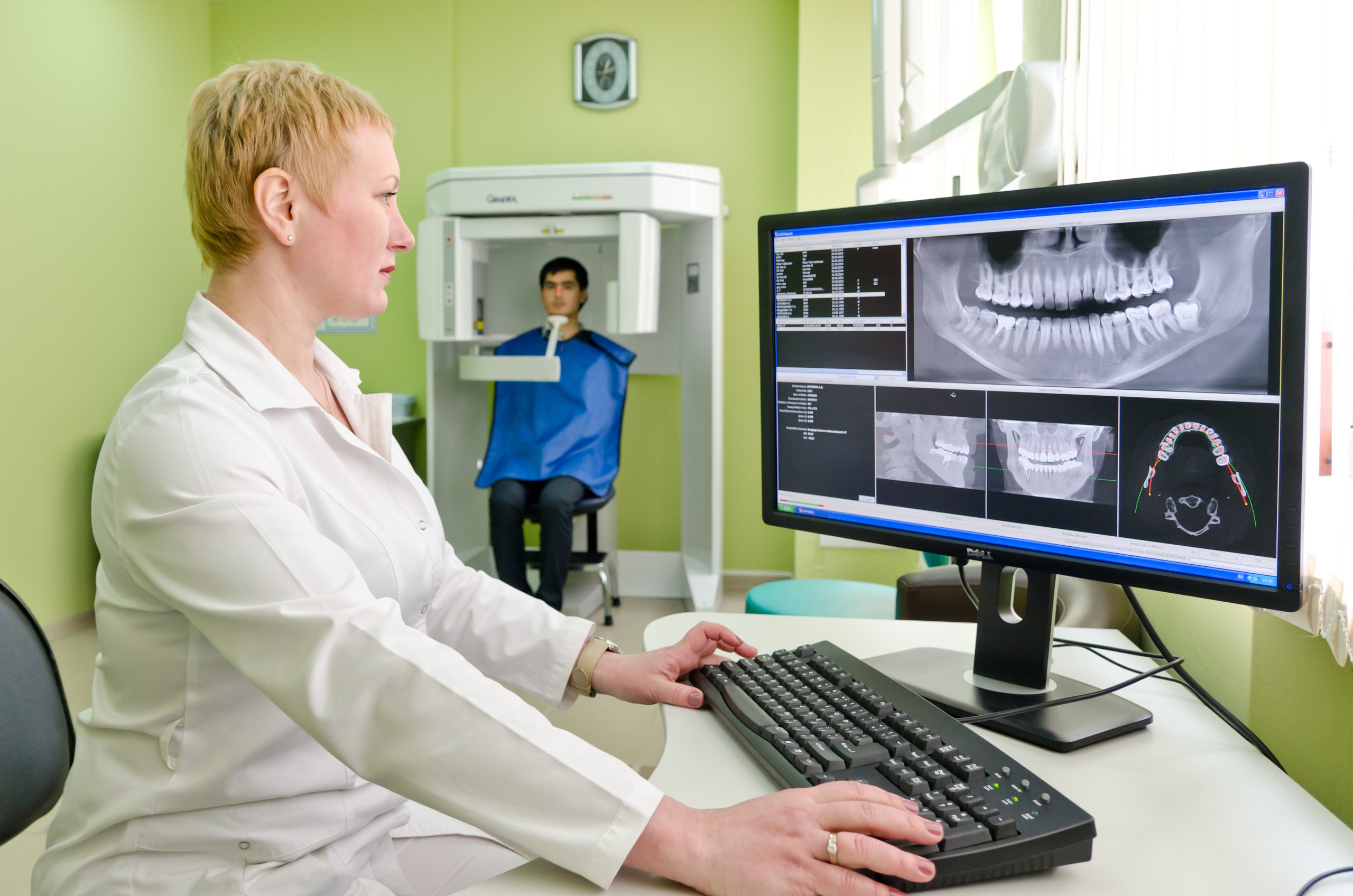 Что такое диагностика. Кузбасская клиническая стоматологическая поликлиника. Дентальная компьютерная 3д-томография. Компьютер в стоматологии. Компьютерная томография зубов.
