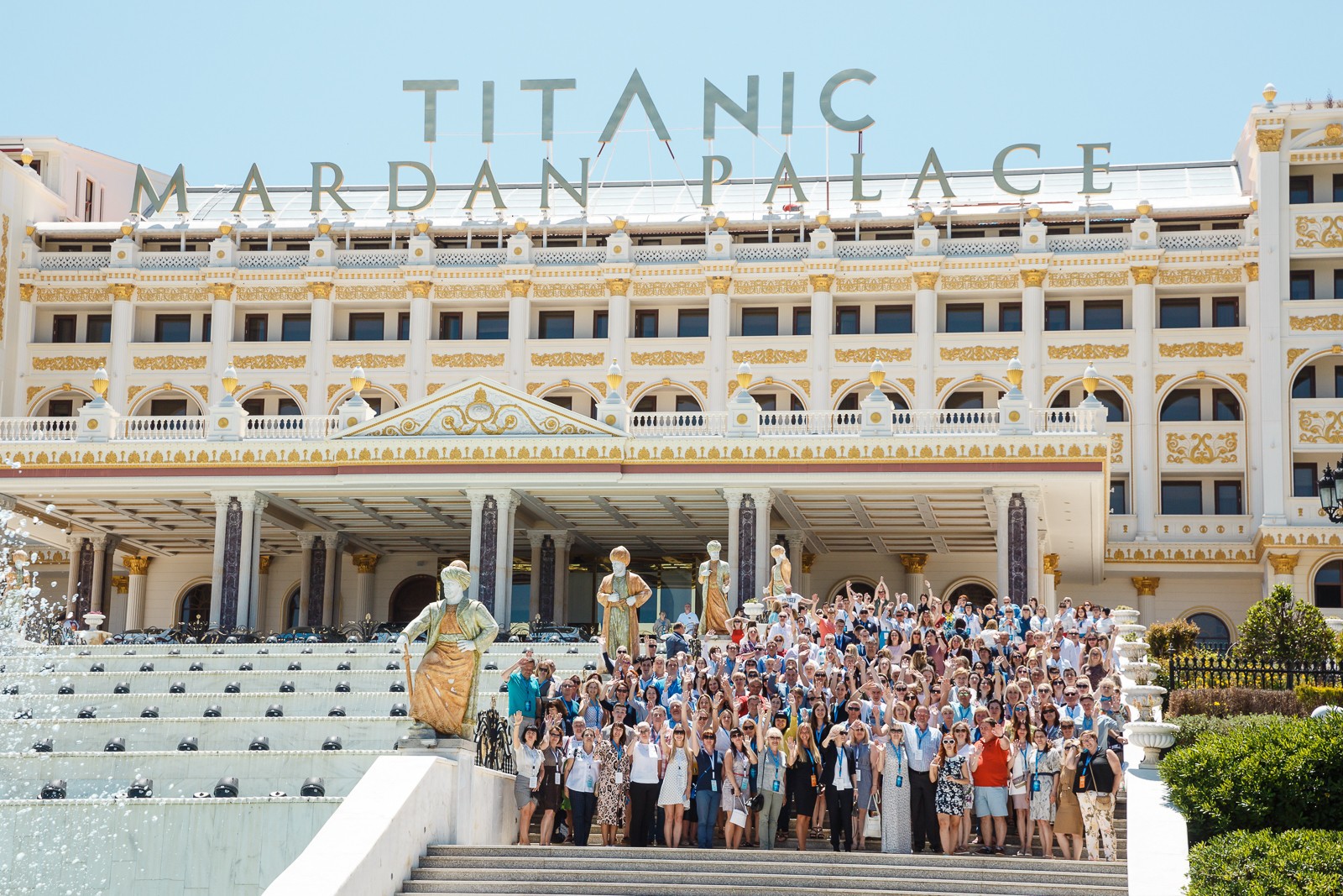 Exclusive forum. Отель Titanic Coral Travel.
