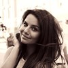 Василиса Карос